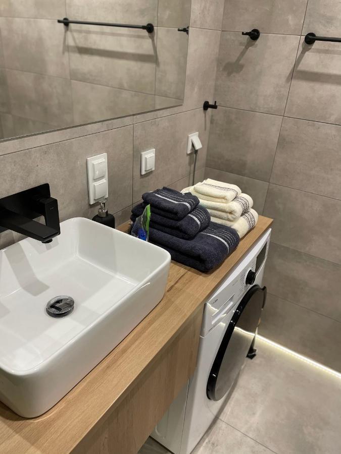 Miko Apartment 1 Познань Экстерьер фото