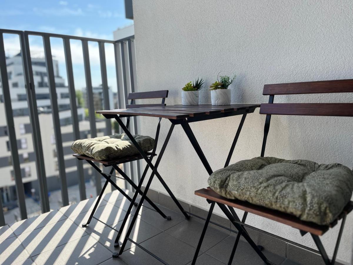 Miko Apartment 1 Познань Экстерьер фото